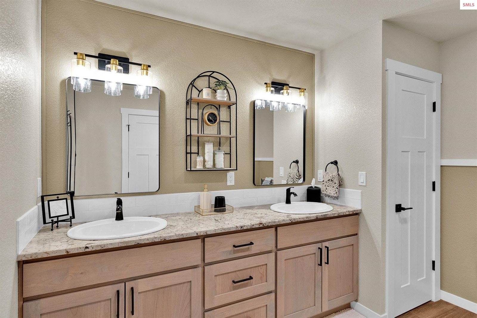 134 Leelah Lane, Bonners Ferry, ID 83805