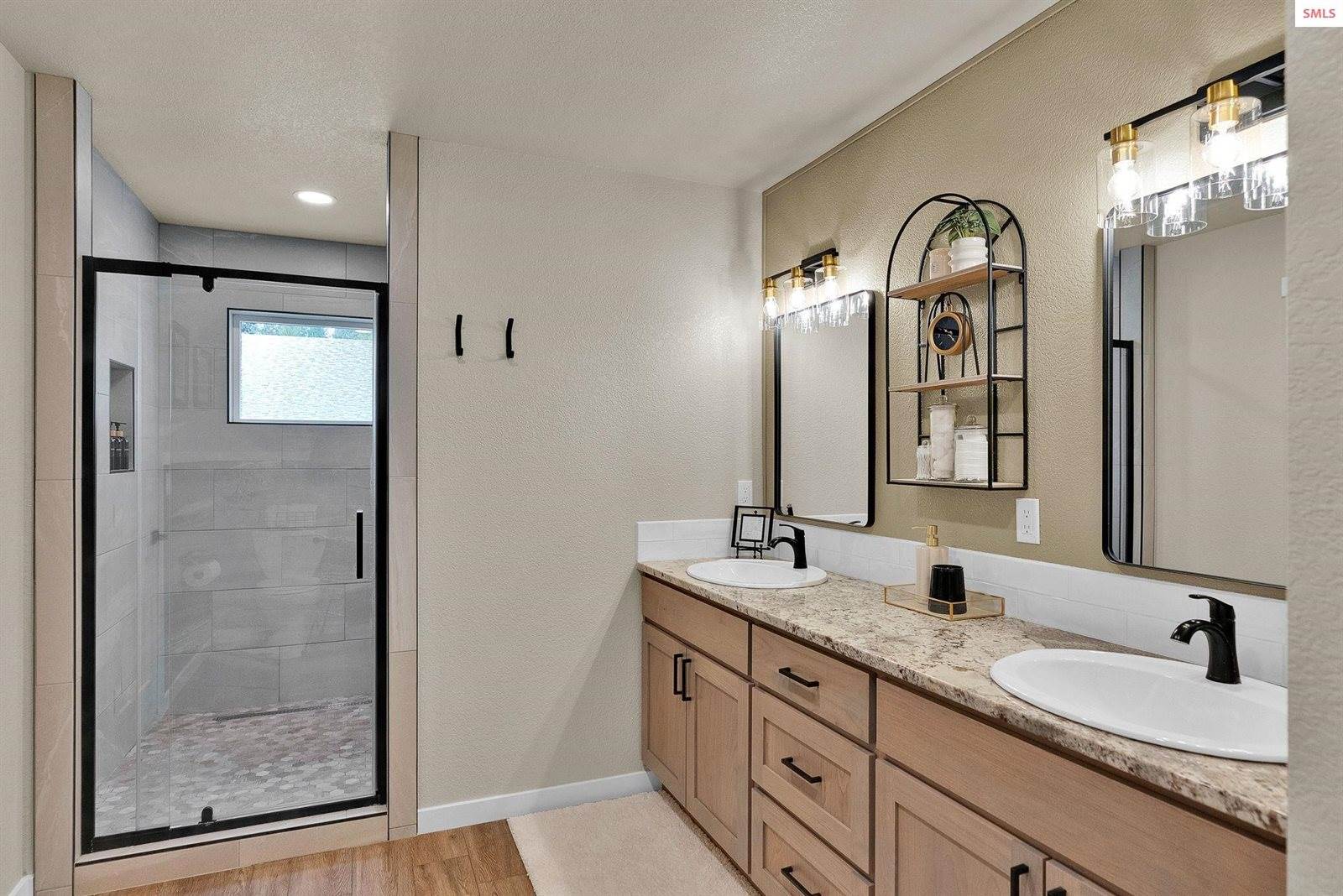 134 Leelah Lane, Bonners Ferry, ID 83805