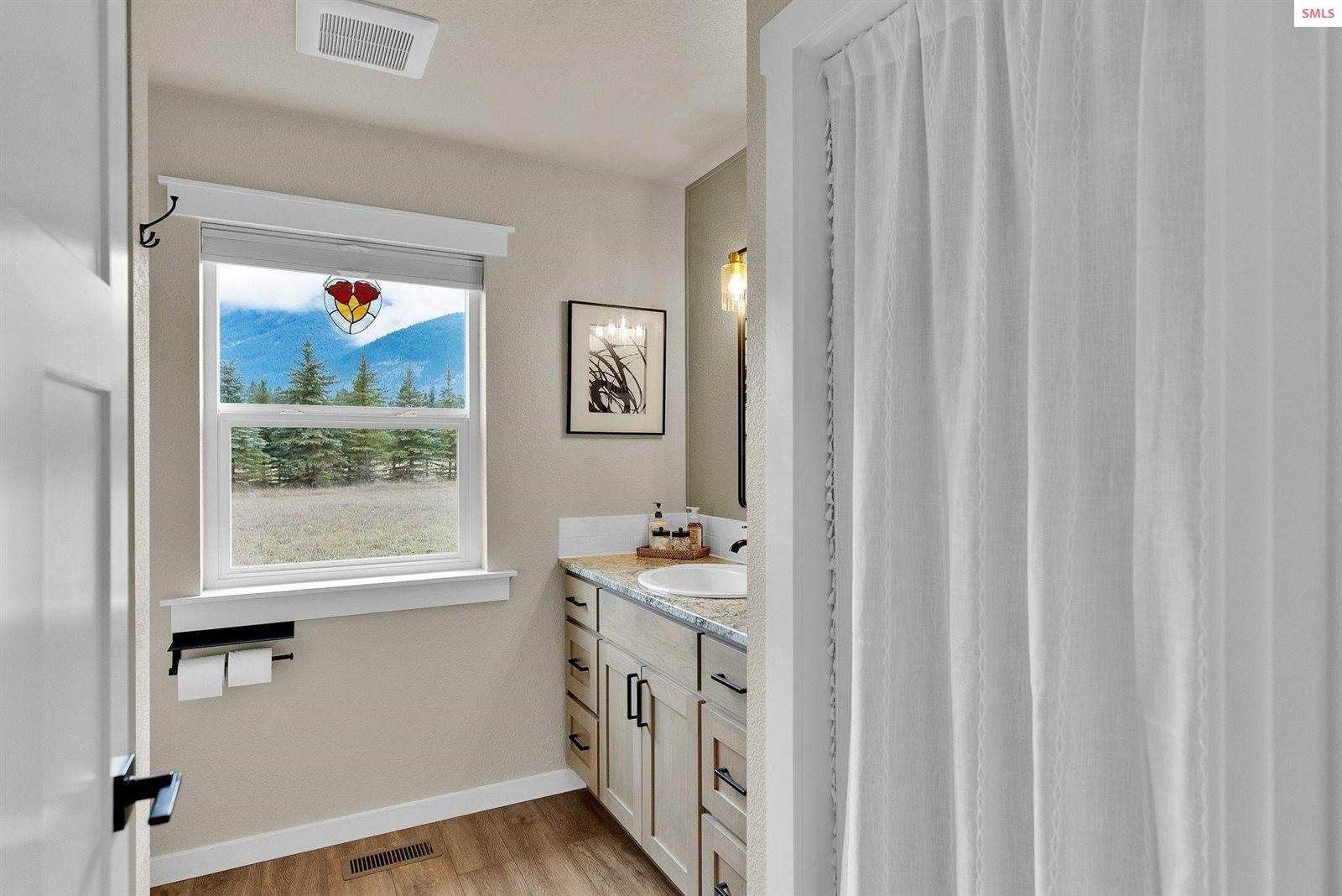 134 Leelah Lane, Bonners Ferry, ID 83805