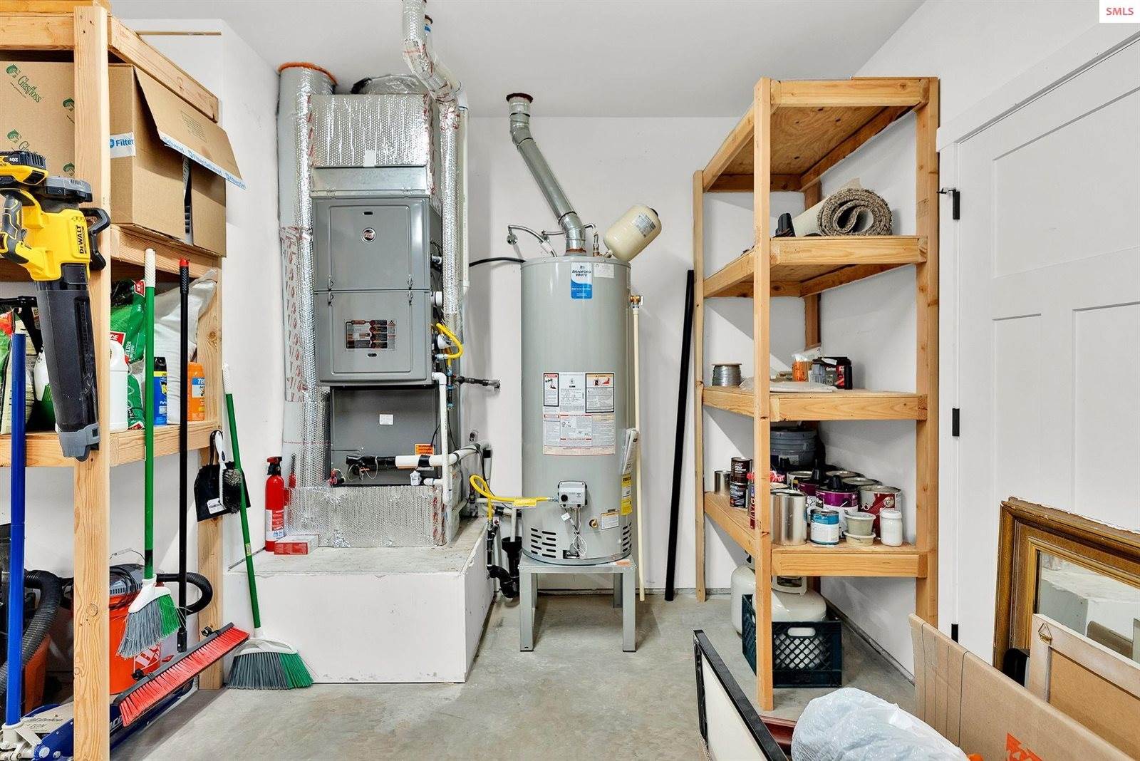 134 Leelah Lane, Bonners Ferry, ID 83805