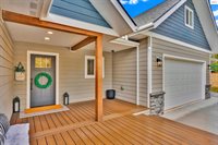 134 Leelah Lane, Bonners Ferry, ID 83805