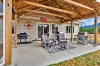 134 Leelah Lane, Bonners Ferry, ID 83805