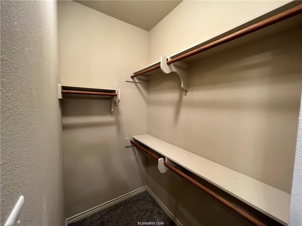 150 Forest Drive, College Station, TX 77840