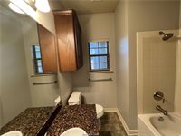 150 Forest Drive, College Station, TX 77840