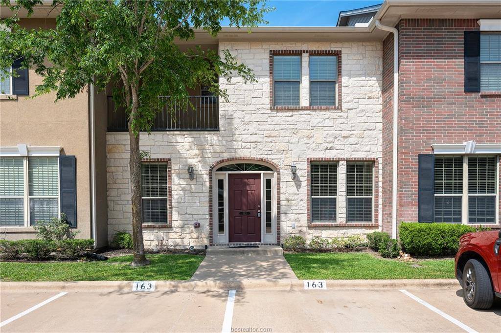 163 Forest Drive, College Station, TX 77840