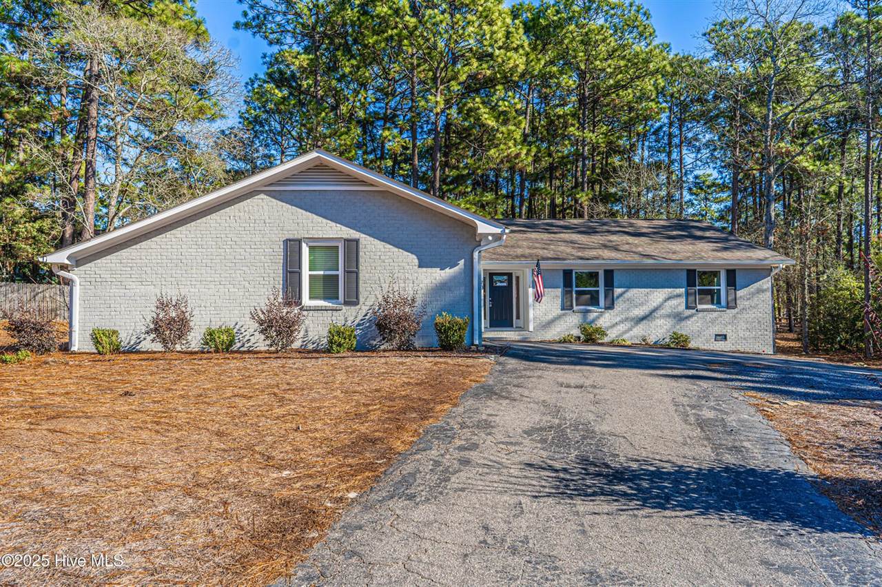 70 Pitch Pine Lane, Pinehurst, NC 28374