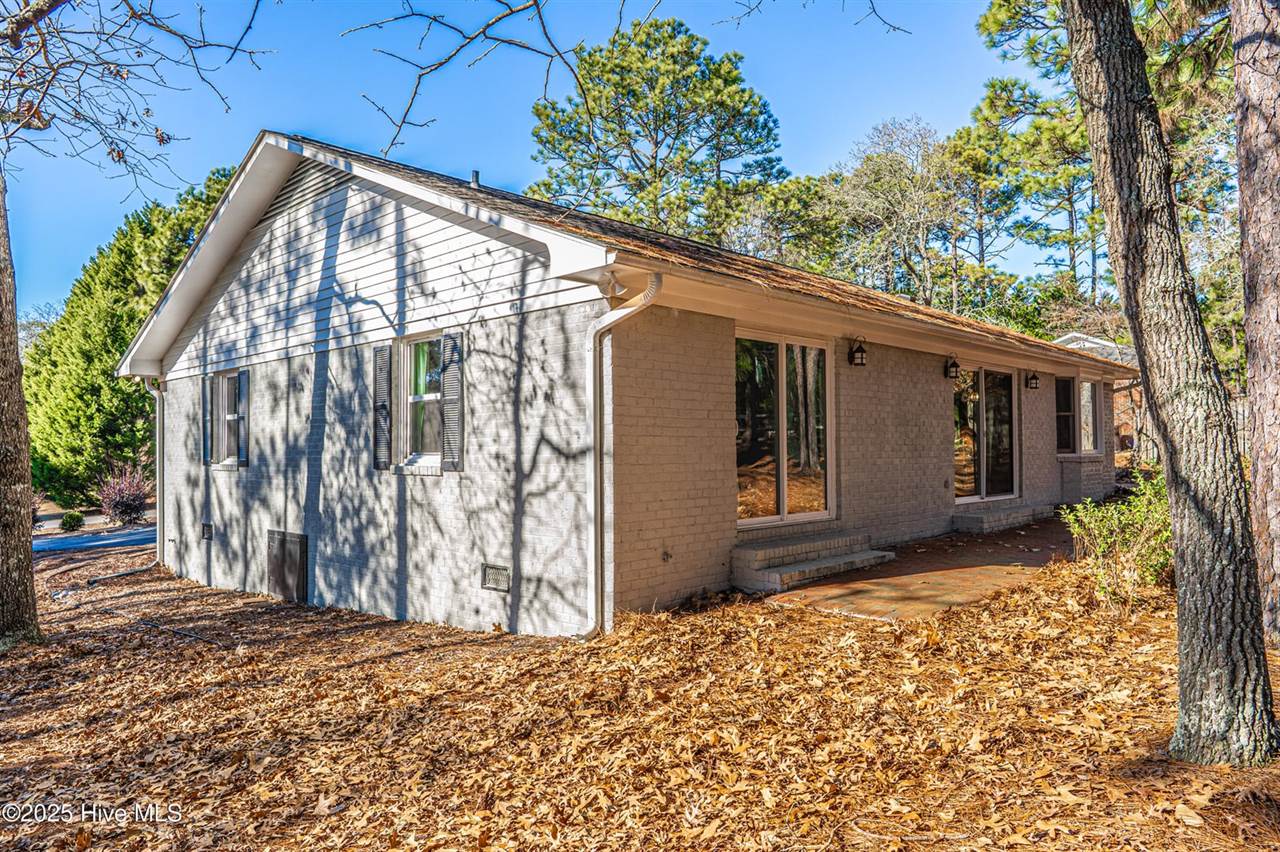 70 Pitch Pine Lane, Pinehurst, NC 28374