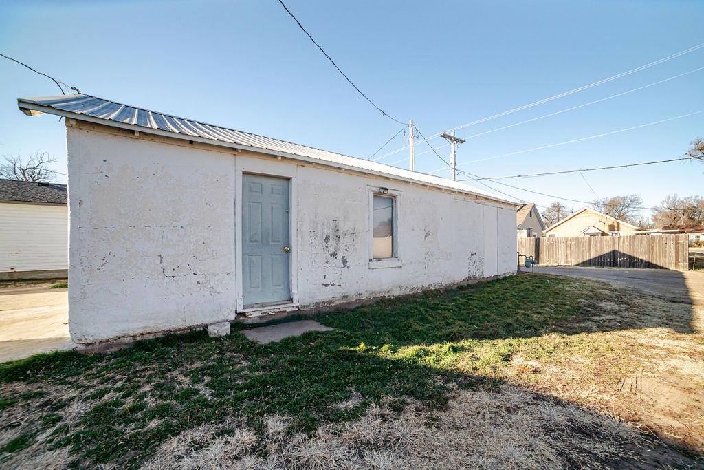 405 North Missouri, Ulysses, KS 67880
