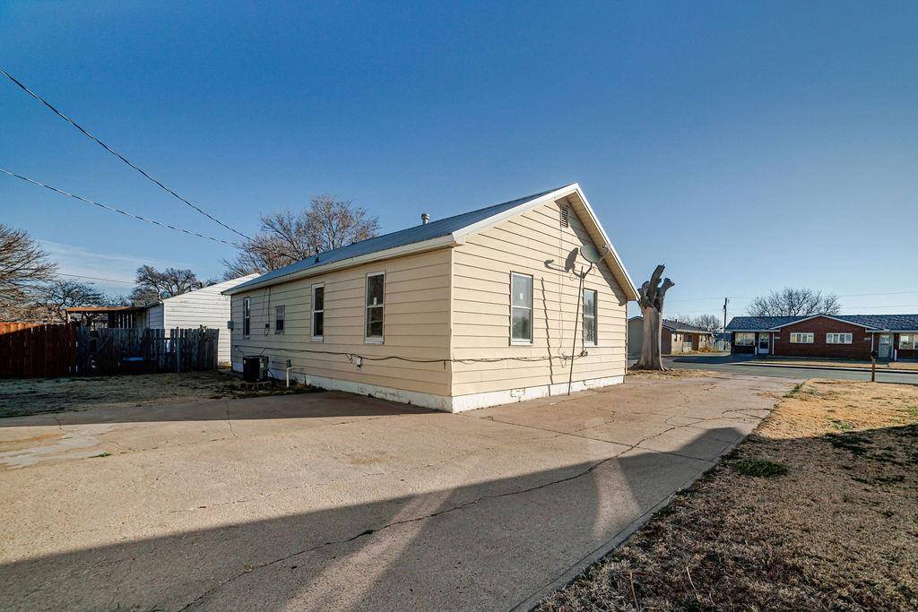 405 North Missouri, Ulysses, KS 67880