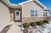2125 Fox Point Circle, De Pere, WI 54115