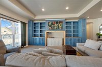 2125 Fox Point Circle, De Pere, WI 54115