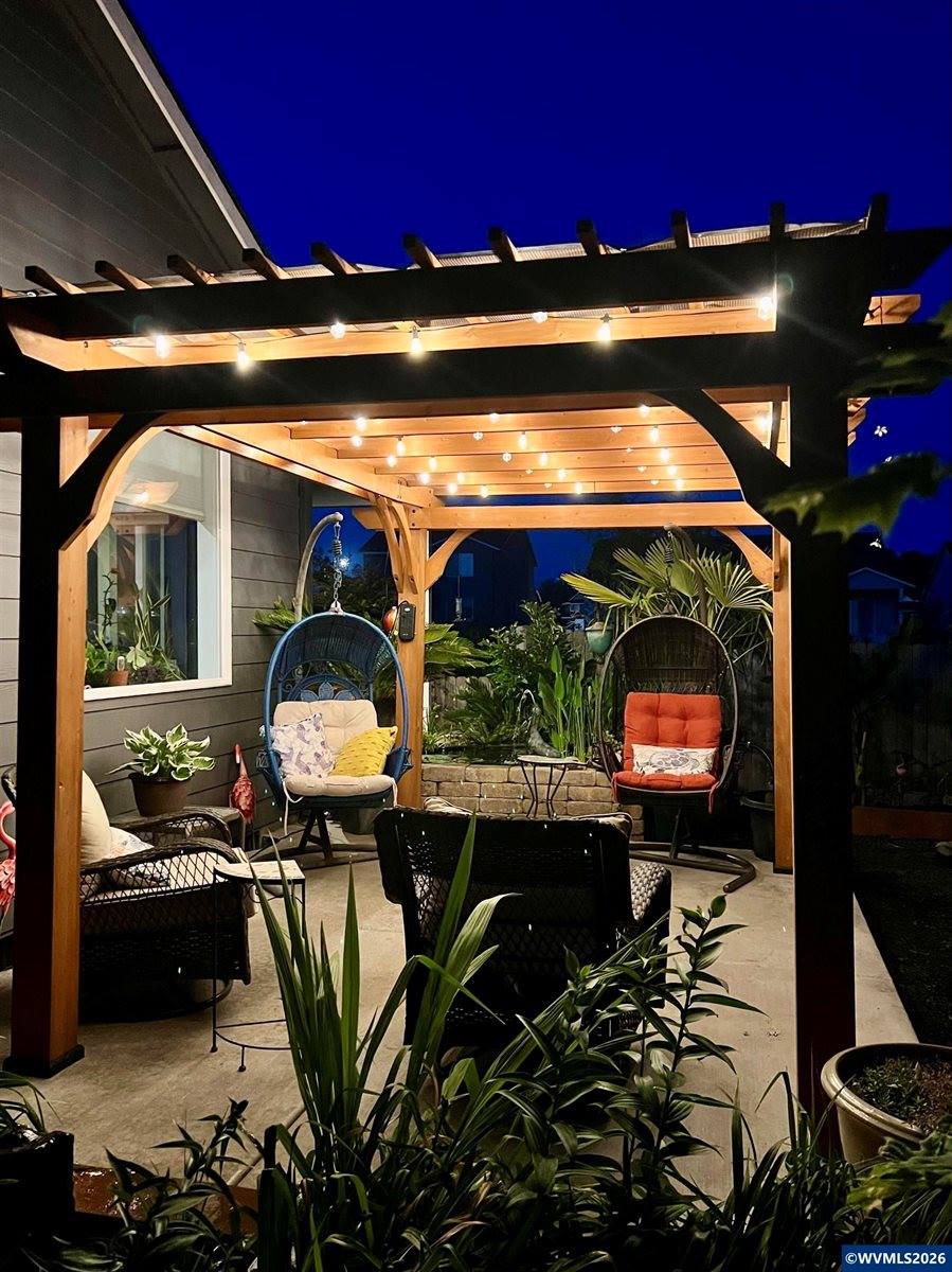 2926 Canter Av, Albany, OR 97321