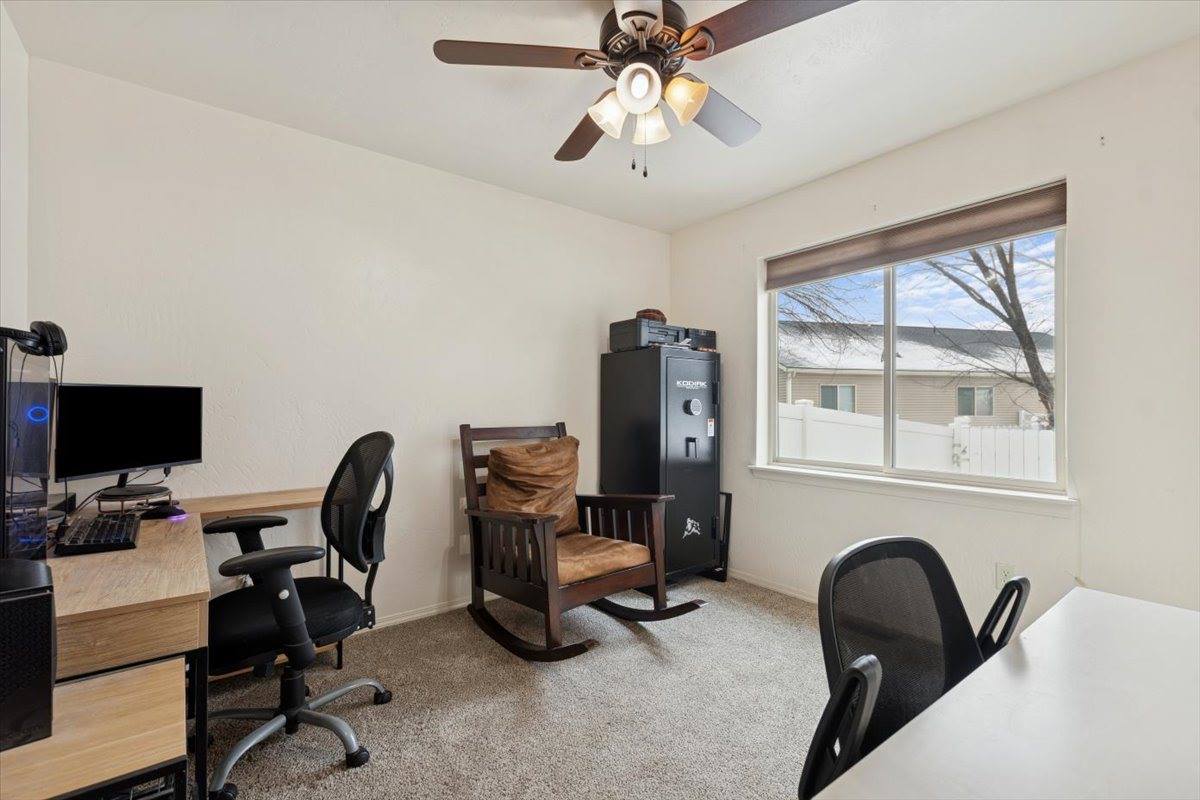 63 Empire Loop, Kalispell, MT 59901