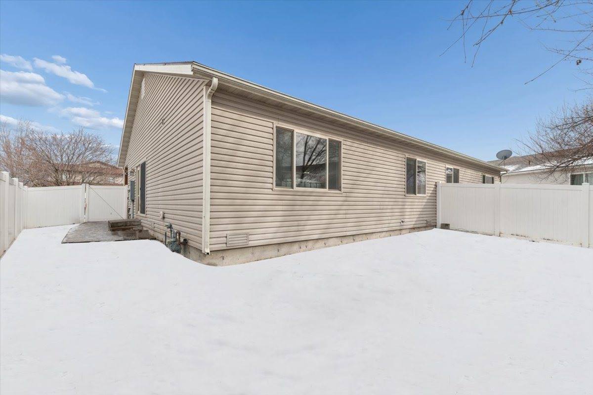 63 Empire Loop, Kalispell, MT 59901