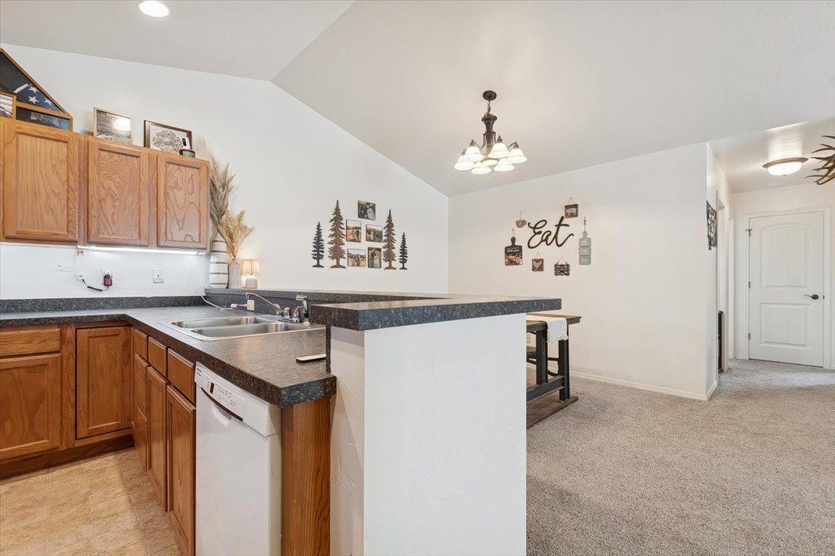 63 Empire Loop, Kalispell, MT 59901