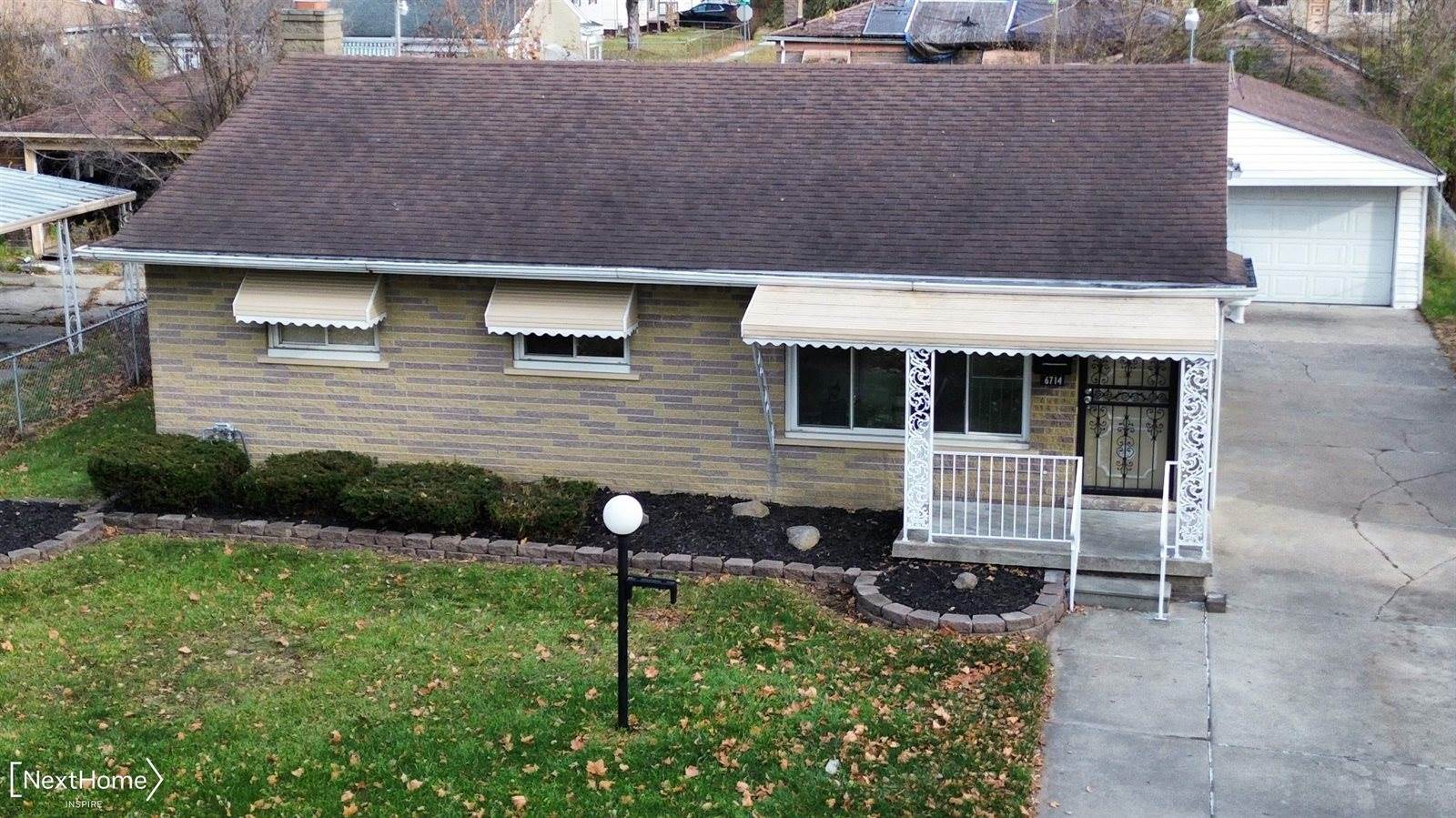 6714 Cranwood Drive, Flint, MI 48505