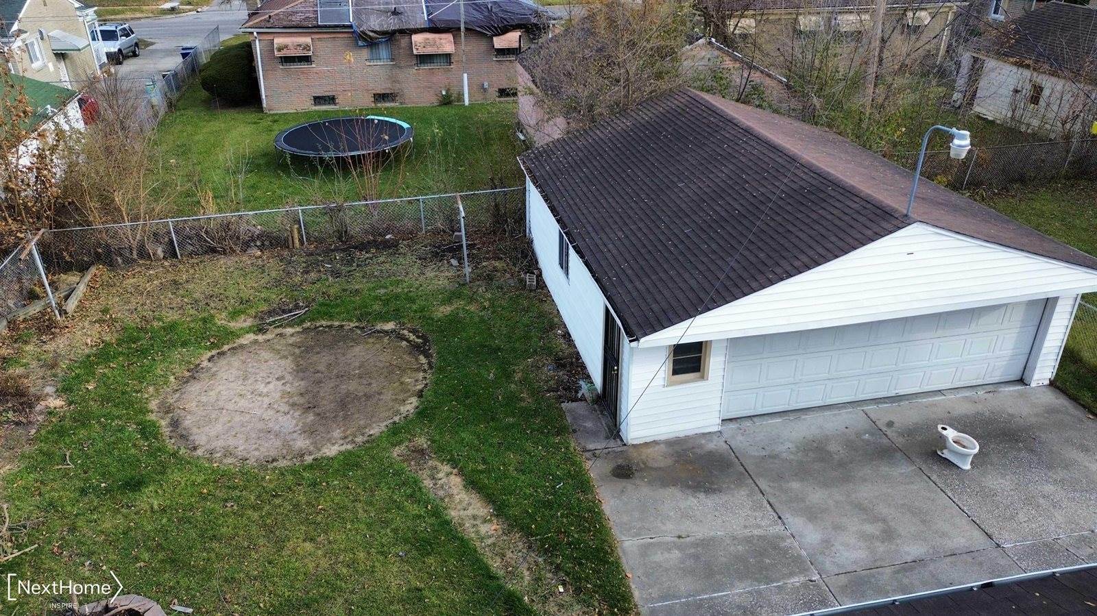 6714 Cranwood Drive, Flint, MI 48505