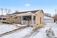 6714 Cranwood Drive, Flint, MI 48505