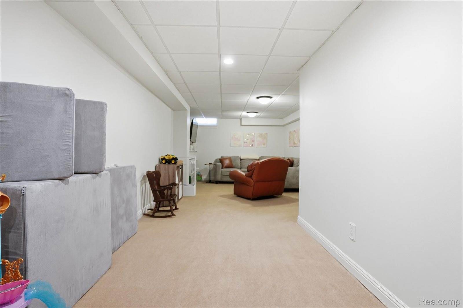 3613 Briarbrooke Lane, OaklandCharterTownship_Oakland, MI 48306