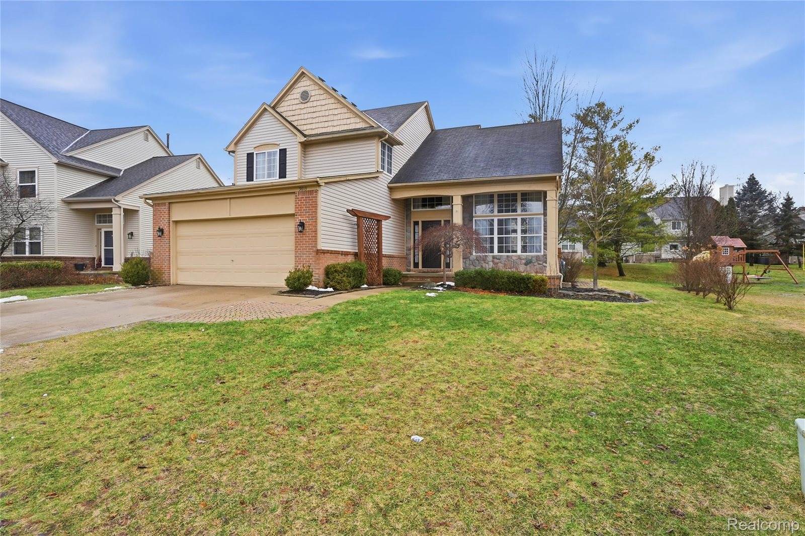 3613 Briarbrooke Lane, OaklandCharterTownship_Oakland, MI 48306