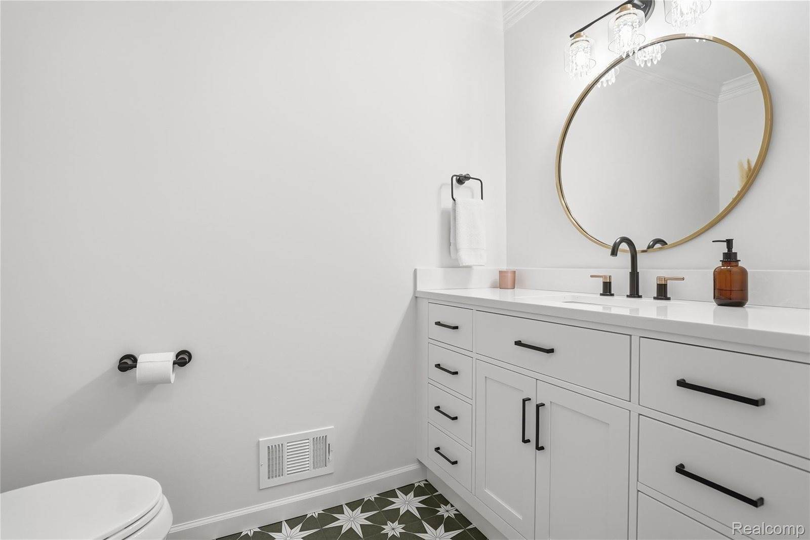 3613 Briarbrooke Lane, OaklandCharterTownship_Oakland, MI 48306