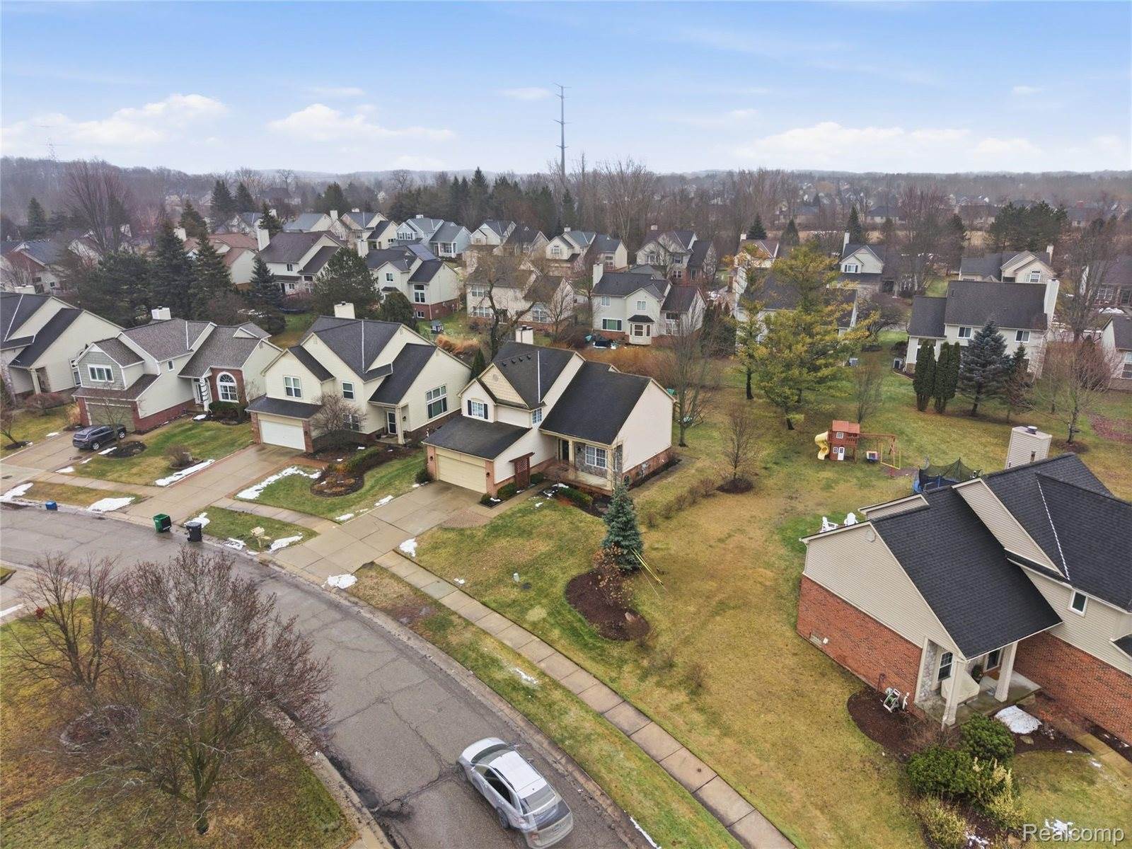 3613 Briarbrooke Lane, OaklandCharterTownship_Oakland, MI 48306