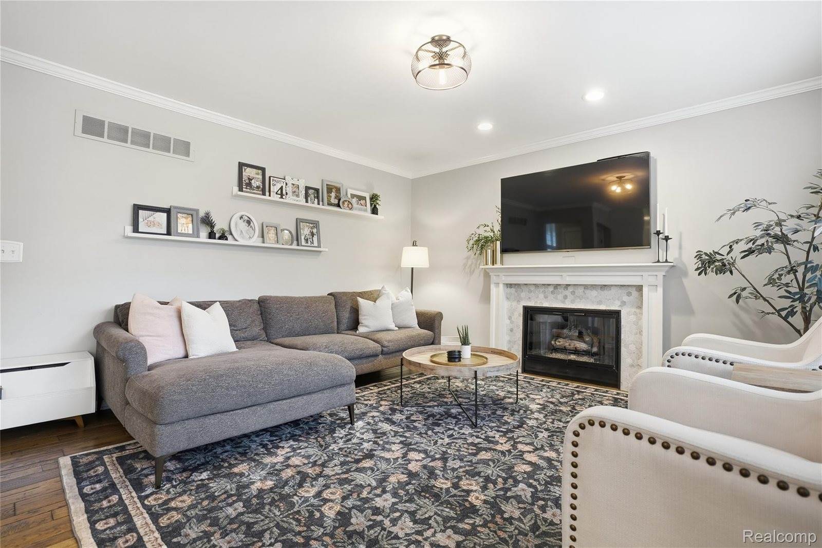 3613 Briarbrooke Lane, OaklandCharterTownship_Oakland, MI 48306