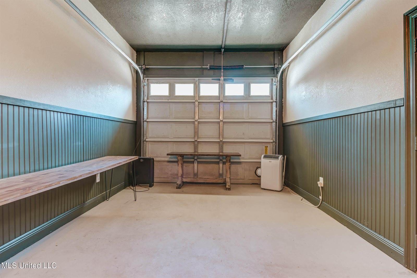 17113 East Spring Lake Drive, Vancleave, MS 39565