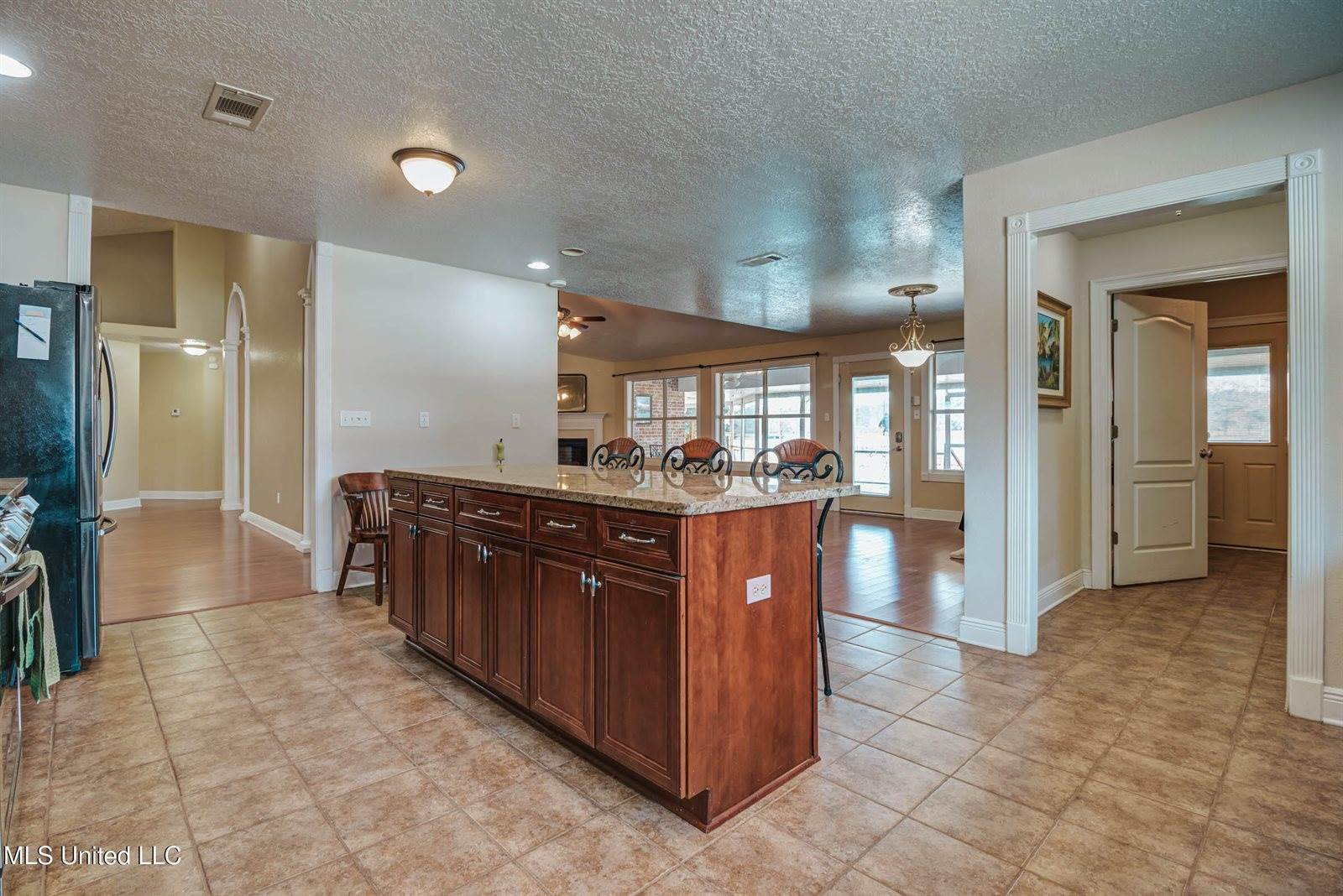 17113 East Spring Lake Drive, Vancleave, MS 39565