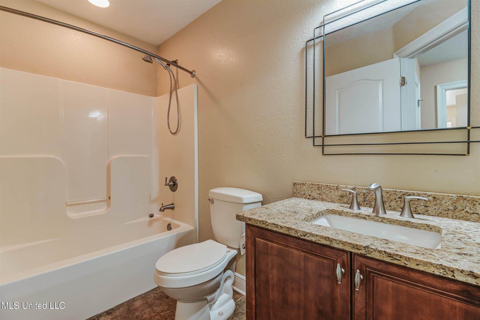 17113 East Spring Lake Drive, Vancleave, MS 39565