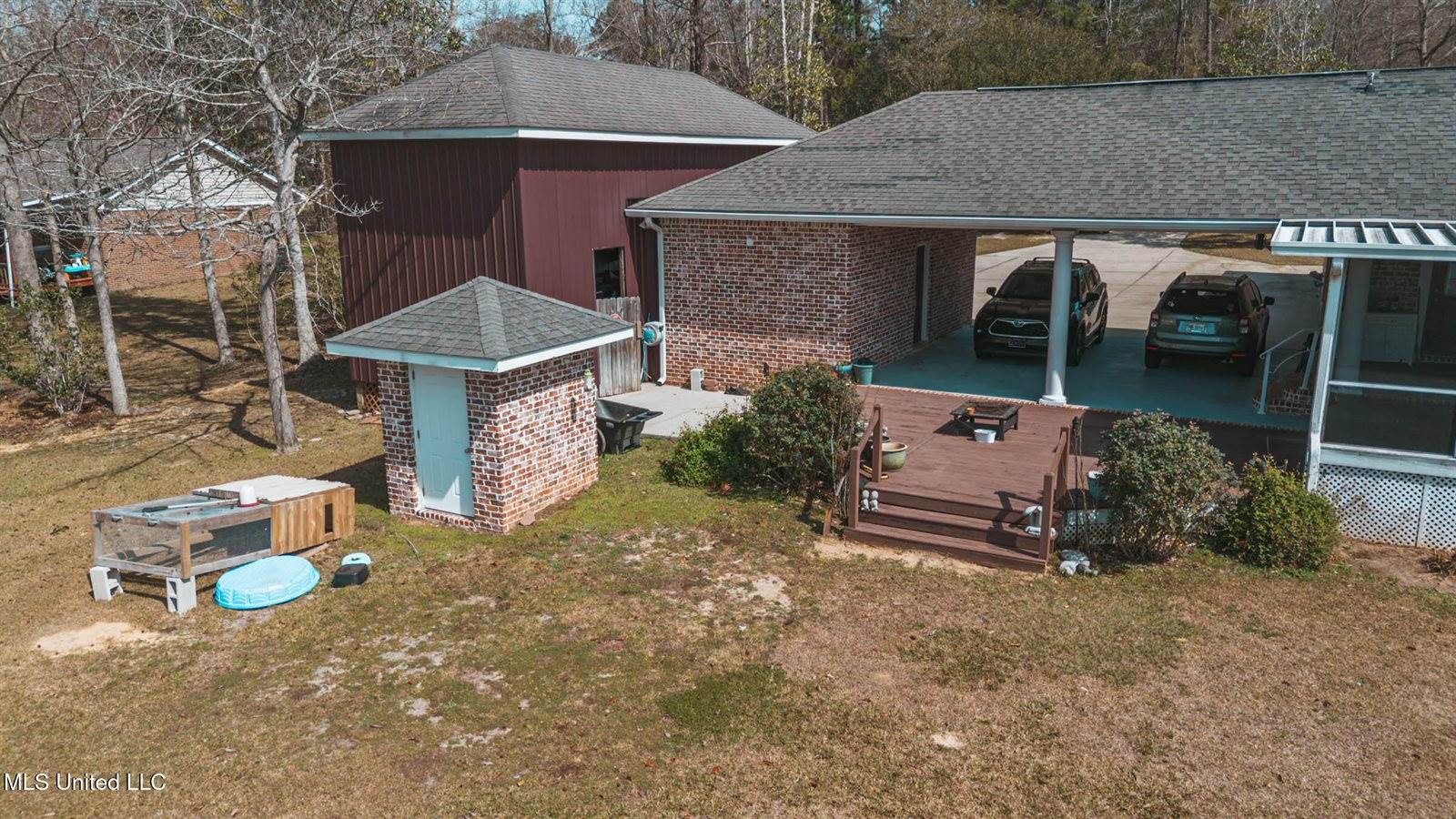 17113 East Spring Lake Drive, Vancleave, MS 39565