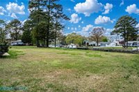 8335 Little England Road, Hayes, VA 23072