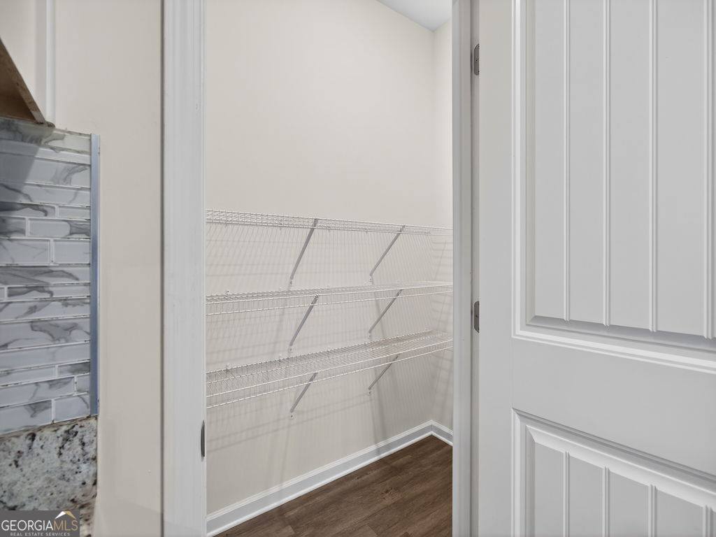 5372 Barberry Avenue, Oakwood, GA 30566