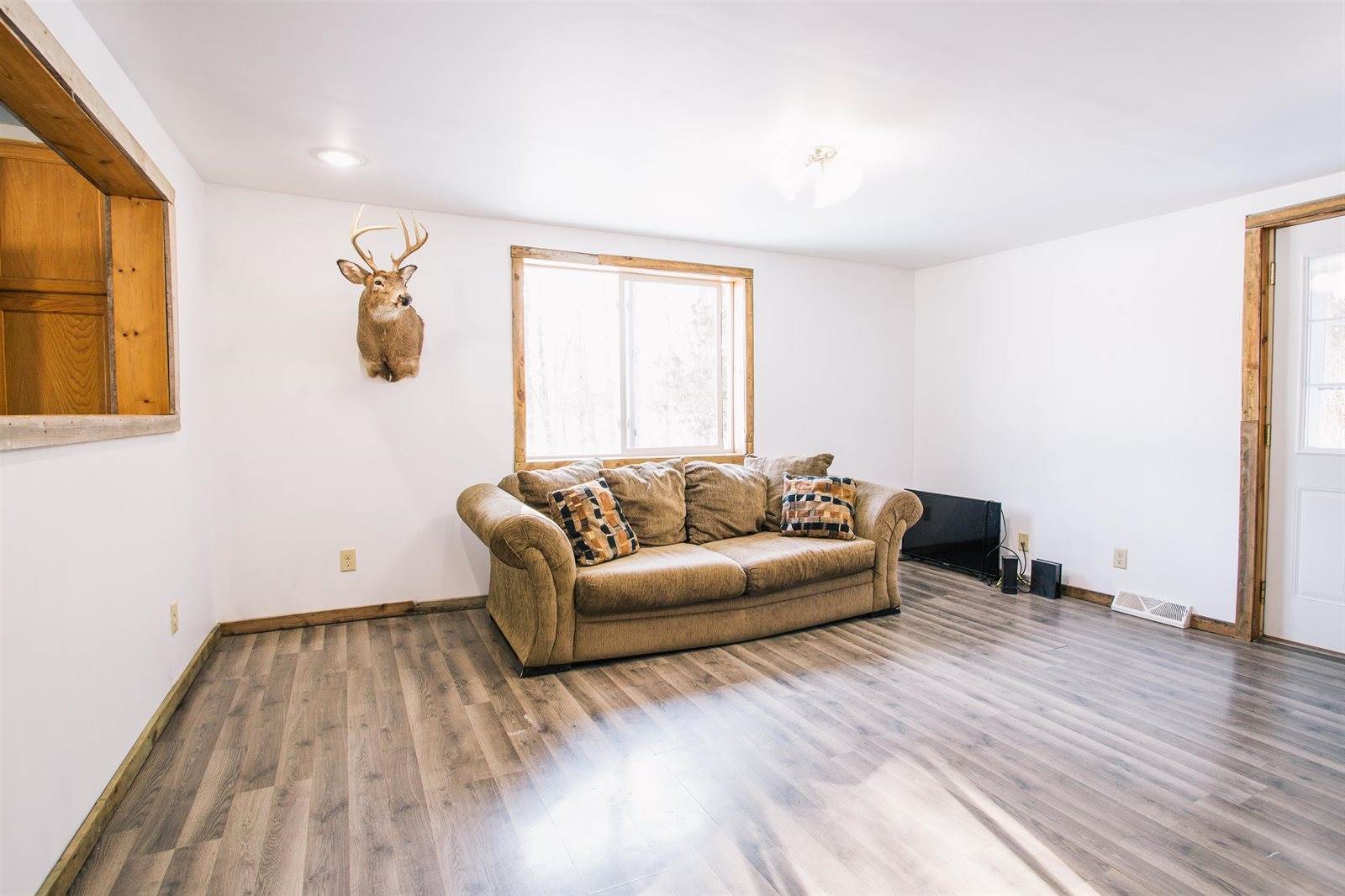 2204 Black River Road, Neillsville, WI 54456