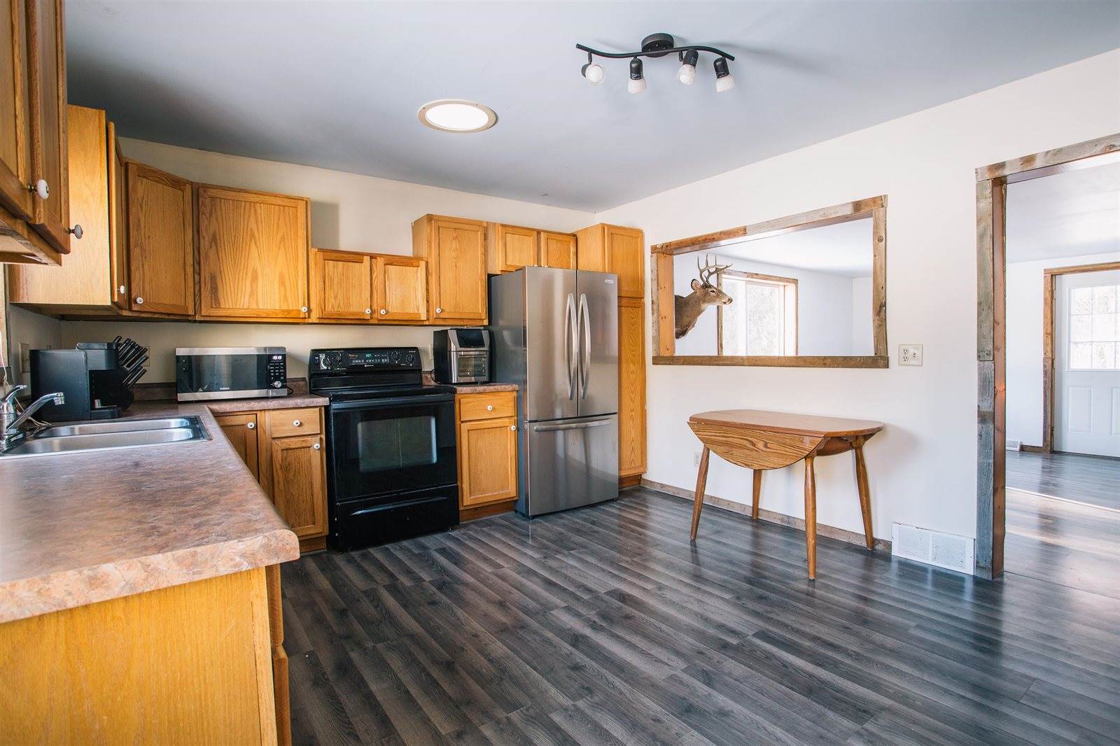 2204 Black River Road, Neillsville, WI 54456