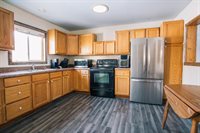 2204 Black River Road, Neillsville, WI 54456