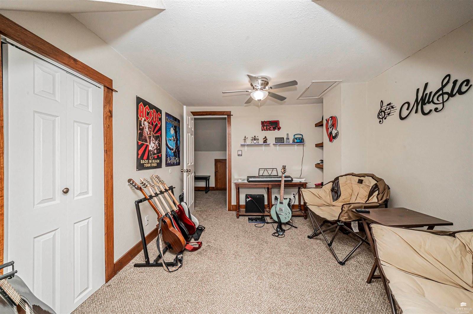 201 SE Railway Avenue, Woodbine, KS 67492