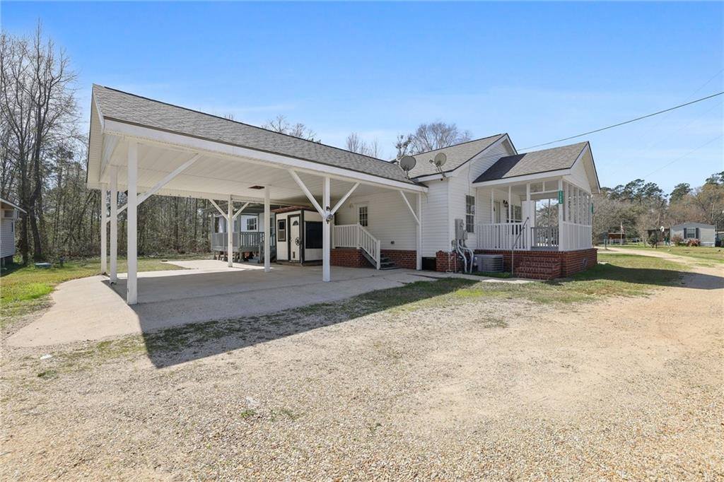 17485 Cardinal Lane, Hammond, LA 70401