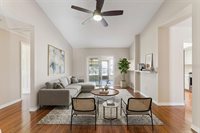 8006 Jozee Circle, Orlando, FL 32836