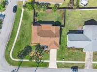 8006 Jozee Circle, Orlando, FL 32836