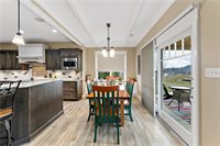 719 Mission Hills Dr, Cecil, PA 15317