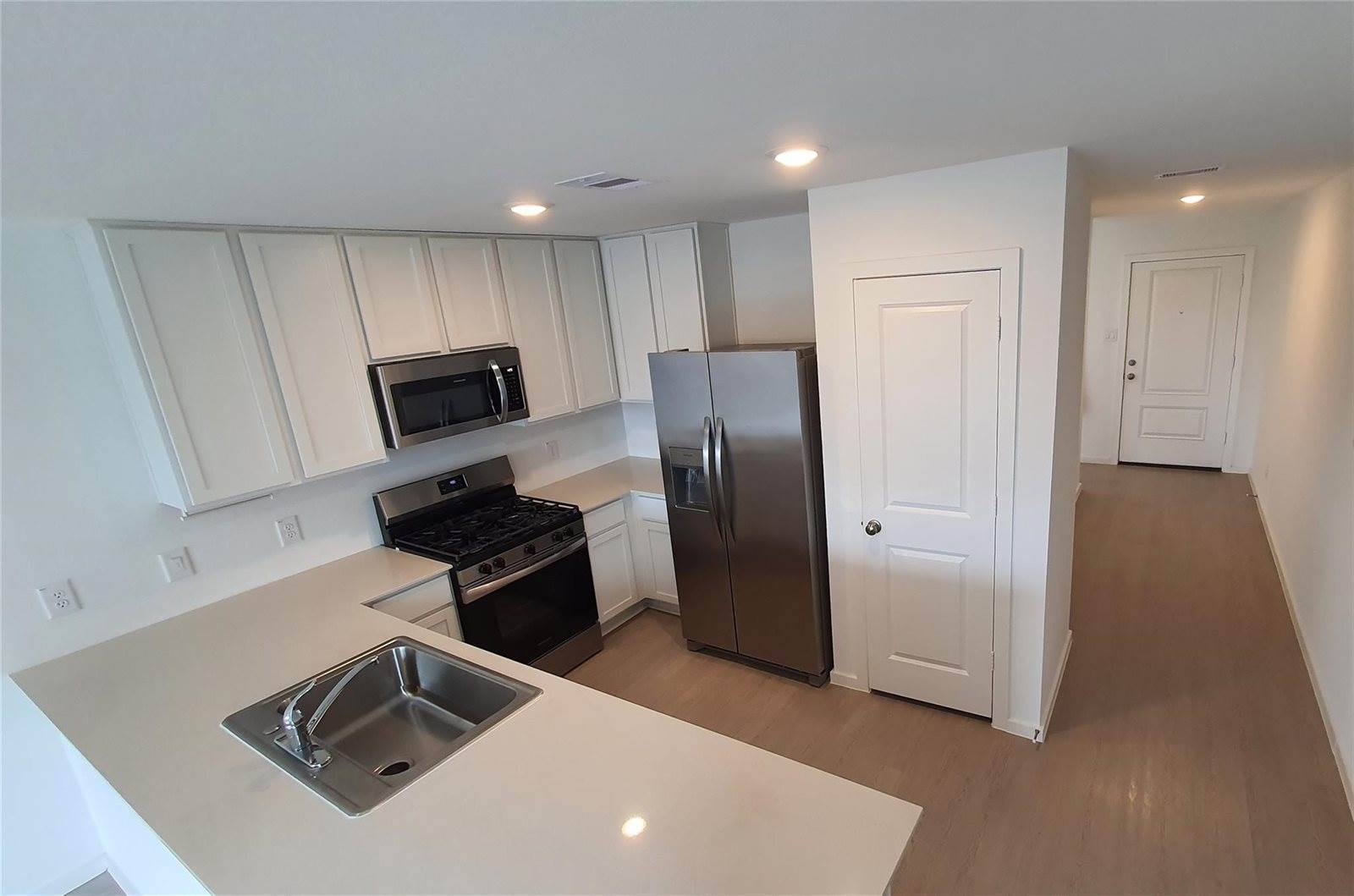 28951 Great Canyon Drive, Hockley, TX 77447