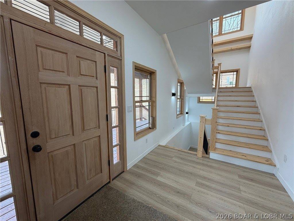 1378 Full Gallop Lane, Roach, MO 65787