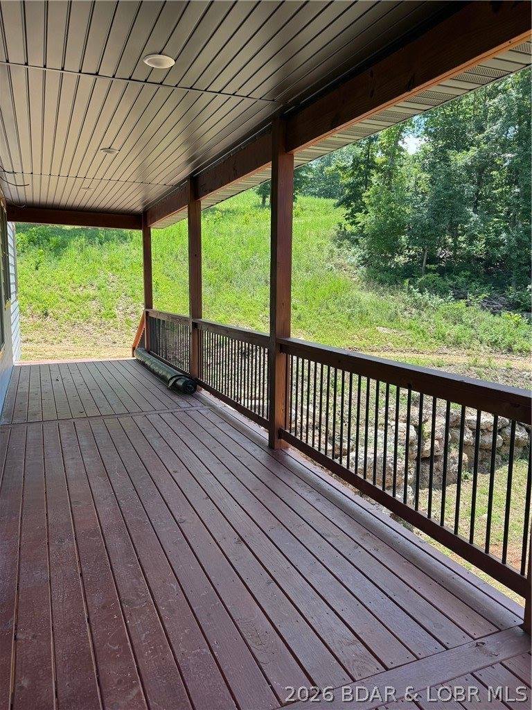 1378 Full Gallop Lane, Roach, MO 65787