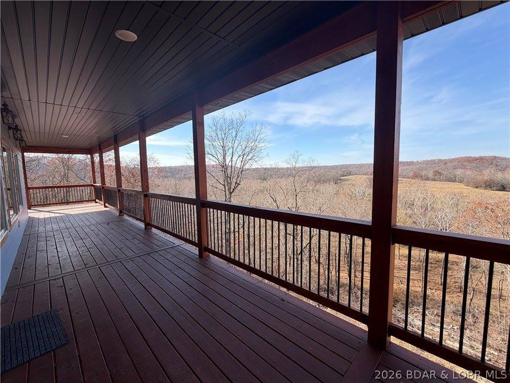 1378 Full Gallop Lane, Roach, MO 65787