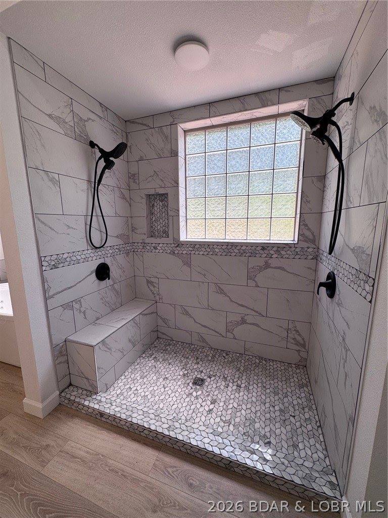 1378 Full Gallop Lane, Roach, MO 65787