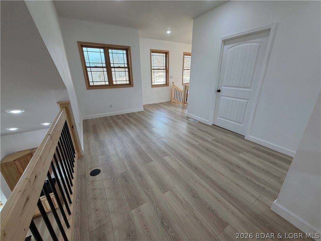 1378 Full Gallop Lane, Roach, MO 65787