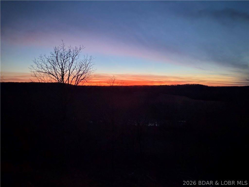 1378 Full Gallop Lane, Roach, MO 65787