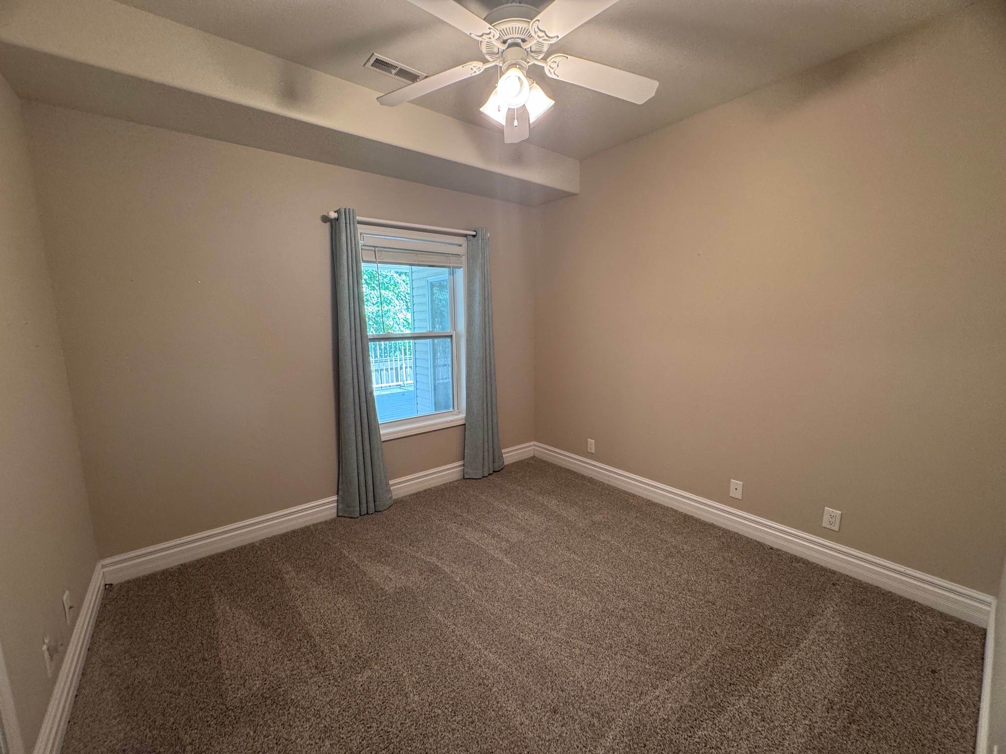 4331 Sunset Dr. #B, Osage Beach, MO 65065