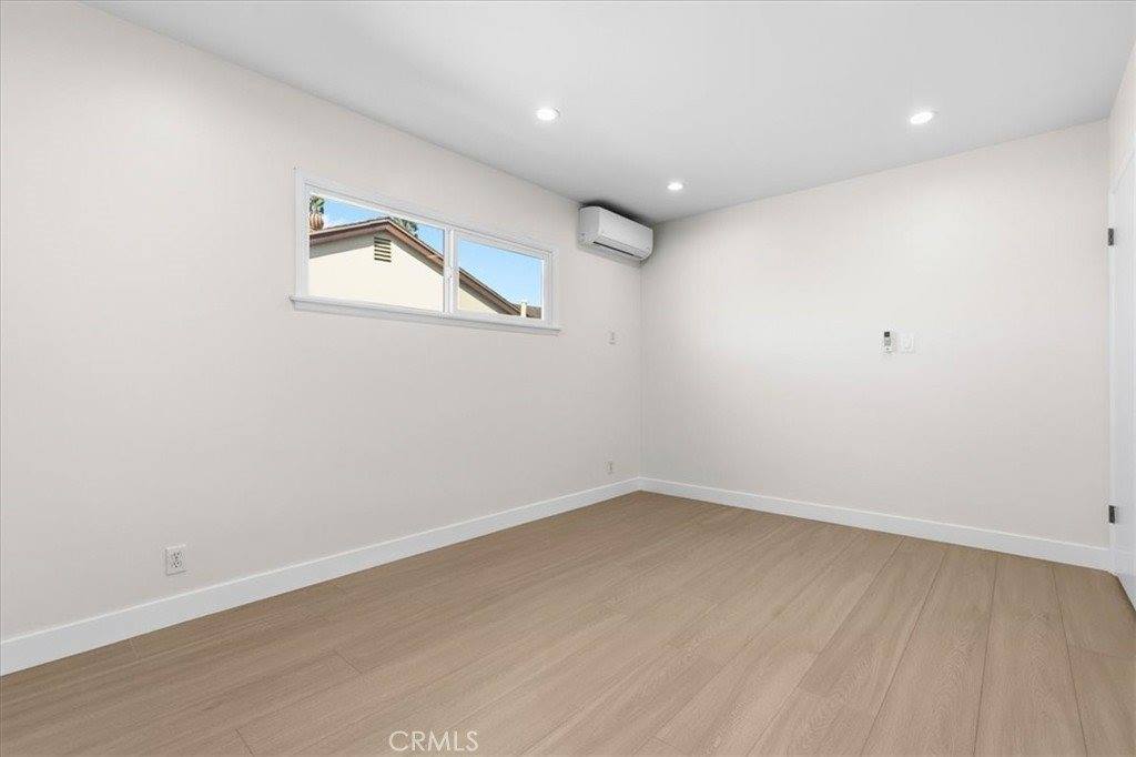 15952 Kalisher, Granada Hills, CA 91344